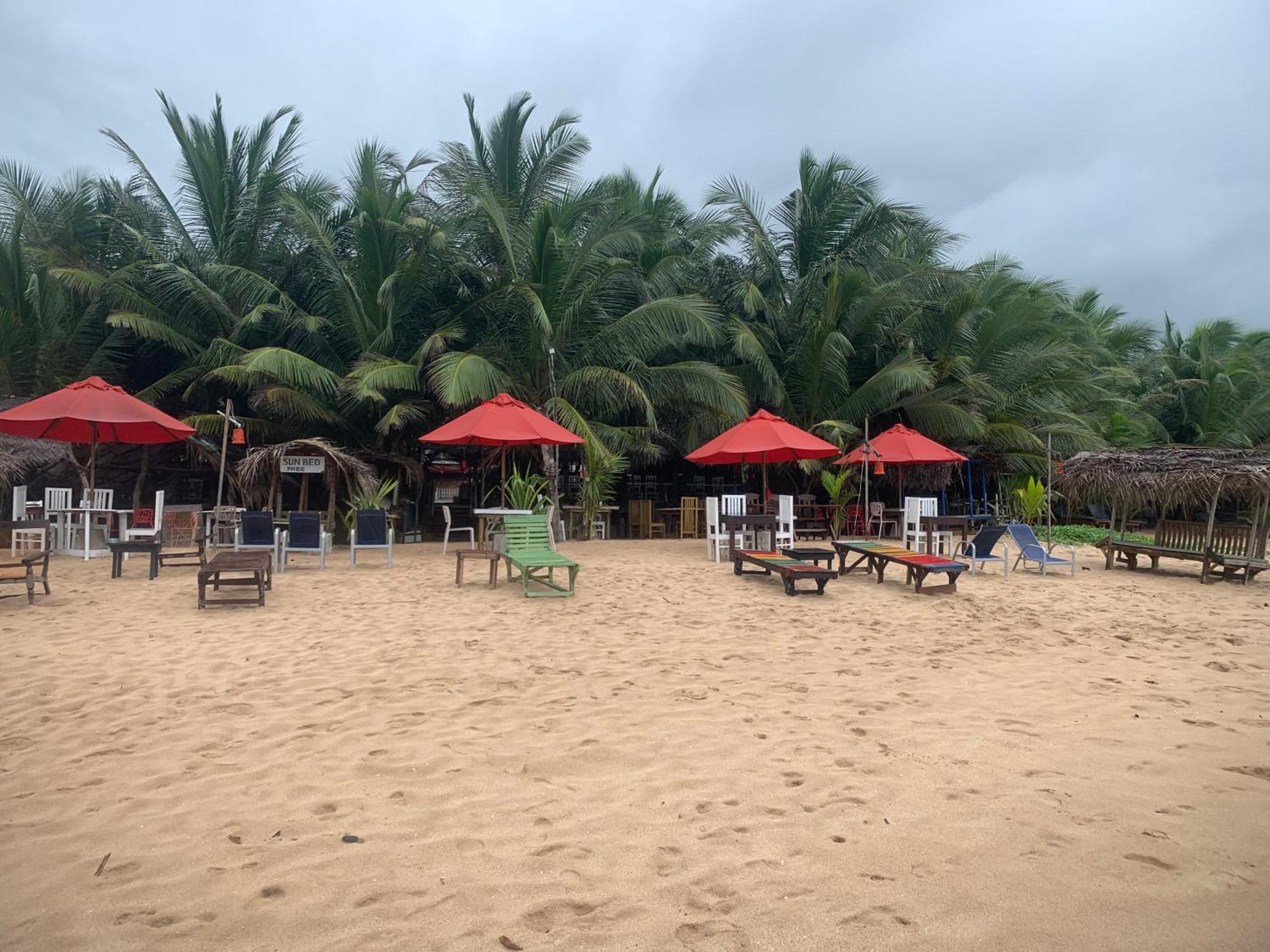 Canoe Beach Resort Tangalle Eksteriør billede