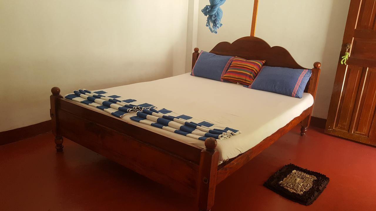 Canoe Beach Resort Tangalle Eksteriør billede