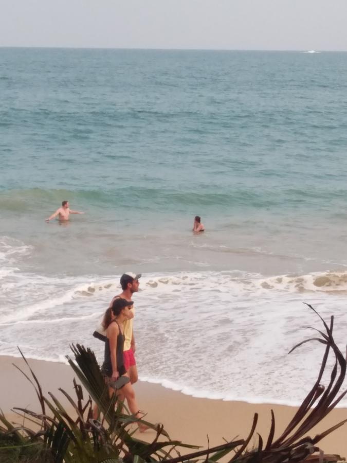 Canoe Beach Resort Tangalle Eksteriør billede